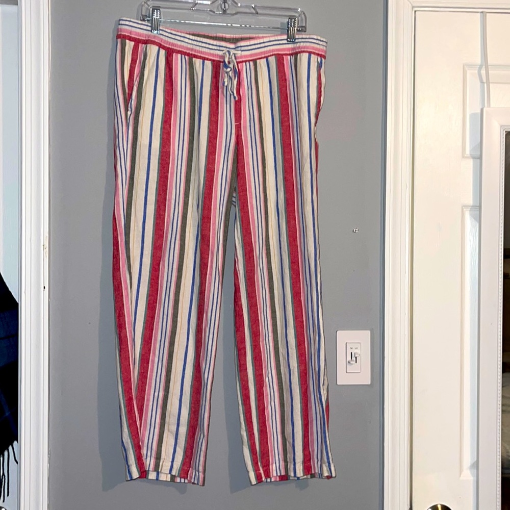 Woman’s Old Navy Striped Pants Size L
